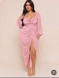 جديد • ملابس • مقاس XL و2XL