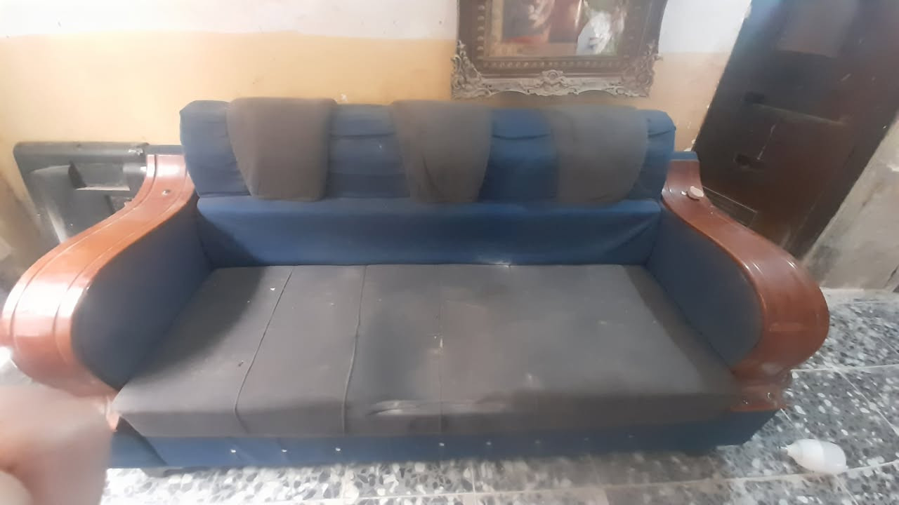 مستعجل ع بيع قنفات 10 مقاعد حي اور سبع قصور ب150 وبيهن مجال بيهم ضرر بسيط


**إذا كنت صاحب هذا الإعلان وتريد حذفه لأي سبب، رجاءا أرسل رسالة إلى الدعم الفني**