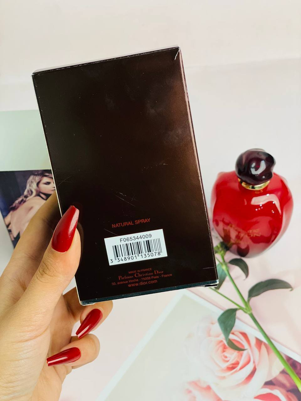 #ستور
#سر #جمالج #يمنا
.
.
✨ عطر الأنوثة الطاغية ✨
من ديور نقدملج اجود انواع عطور الانوثة الي مستحيل تستغنين عنه. 

💋 رائحة دافئة وجذابة تخطف القلوب
🌹 مزيج أنثوي يجمع بين النعومة والقوة
✨ ثابت ويفوح لساعات طويلة

إذا تحبين تكونين مميزة بكل مكان ✨
هذا العطر راح يكون توقيعك الخاص 💃
الحجم 100ml 

السعر 20 الف
#للحجز_او_الاستفسار_مراسلتنا_خااص
#توصيل_جميع_محافظات_العراق4الاف


**إذا كنت صاحب هذا الإعلان وتريد حذفه لأي سبب، رجاءا أرسل رسالة إلى الدعم الفني**