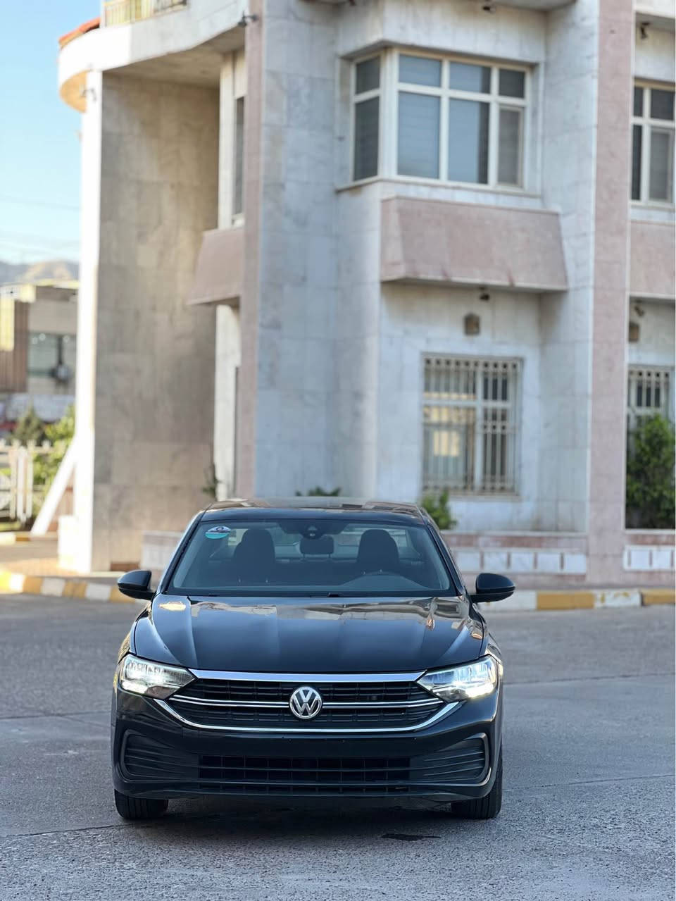 فورگس واگن جيتا 
موديل/2024
سبغ/٣ قطعه نيو  
ايرباك/ هه مي شه رتن
سعر/١١٨$ مجال
رقم كاتي
شه رتي رقم
بشت و بيش كه بس
گير و مه كينه شه رت
غرقان و برين شه رت
مواصفات S
شاشه مه زن
حساس
رادار
كاميره
بريك به سمه
لايت ليد
لايت زينو
ويل كروم
تايرات جديد
گير توماتيك
جام كاره باي
تحكم سترين
تعديد سورعه
دوكمه ايكو سبورت
٣٠ هزار روشتوه
رقم موبايل/*********** اكر, نينوى
