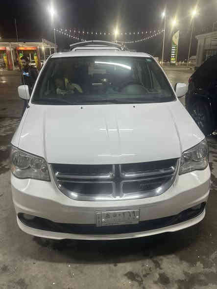 دوج كرفان sxt 
2019 
بيبان كهرباء 
صندوق كهرباء ماشية 60 الف 
سيارة جديدة نضام اقتصادي ايكو
تبريد مركزي تدفئة مركزي
كشتات منفصل 7 راكب 
كشنات بلع
حادث جاملغ خلفي فقط وباب مبدل في امريكا 
للاستفسار والتواصل على ***********
