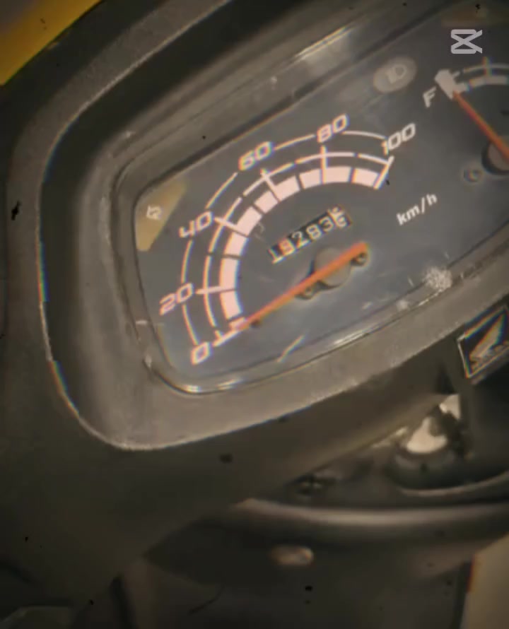 السلام عليكم سبيسي ياباني للبيع ماشيه 19 كهربائية كلها شغاله كفرات اصلي دراجه كفاله عامه جيب الفيتر البالك وتعال افحص ***********
