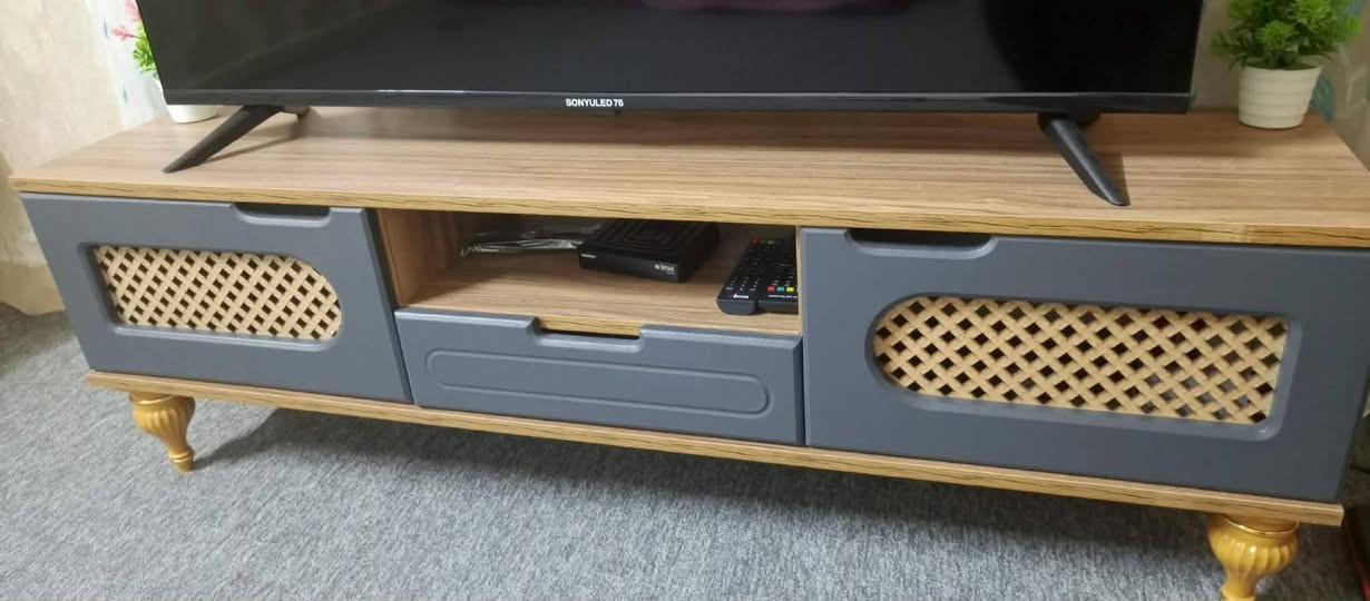 سڵاو

ئەم تی ڤی بۆ فرۆشتن مارکەی سۆنی
شاشە ٥٠م هەیە مانگێک نابێ کڕاوە زەمانی ساڵێکی هەیە بە مێز و جیهازی کەناڵەکانەوە ئەیفڕۆشم جیهازی ئای ستار لەگەڵە
هەموی پێکەوە 400هەزارومعامەلە
شوێن//هەولێر


**إذا كنت صاحب هذا الإعلان وتريد حذفه لأي سبب، رجاءا أرسل رسالة إلى الدعم الفني**