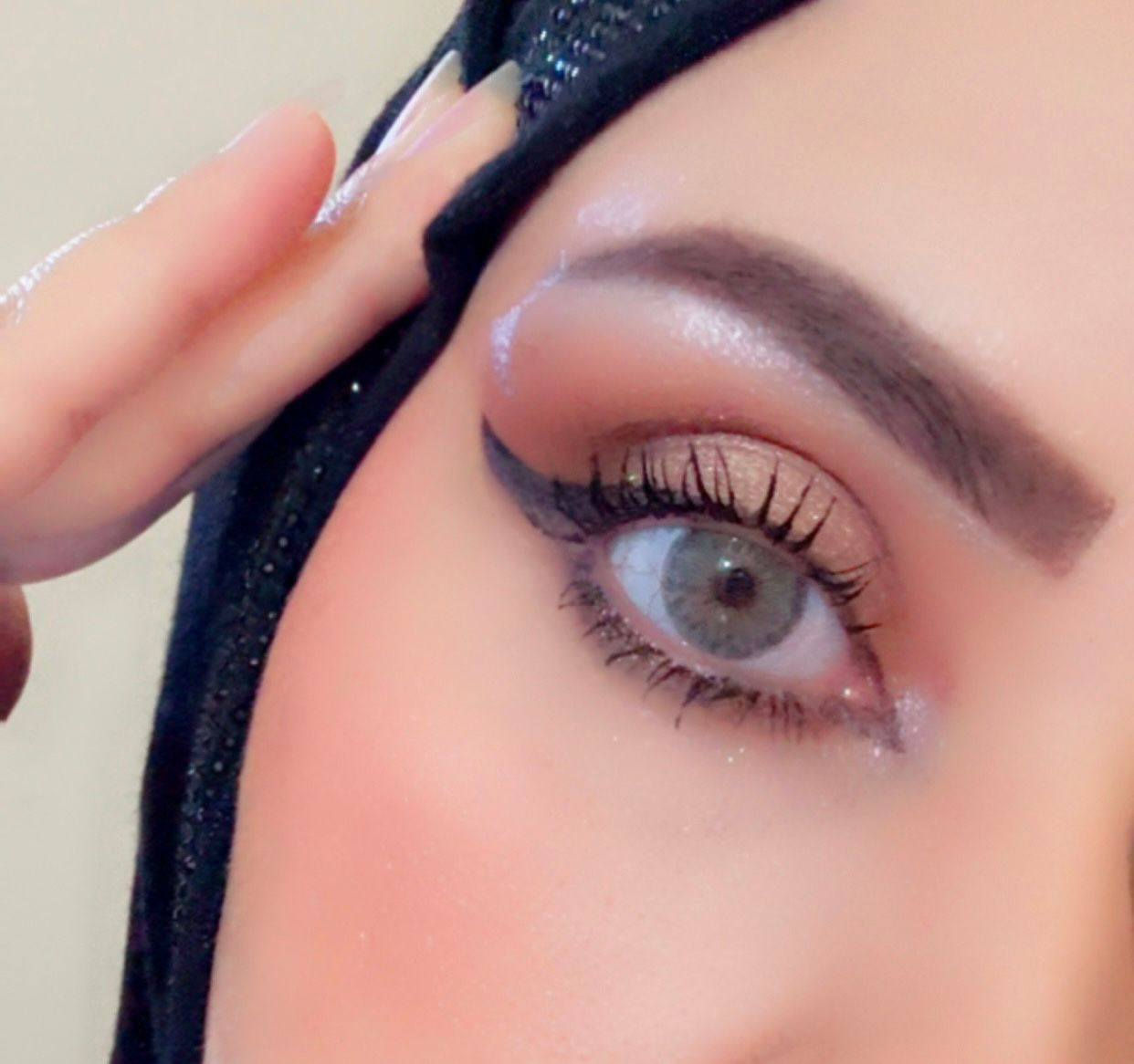 السلام عليكم بنات مكياج مناسبات تسريح شعر حفافه مساج للوجه أسعار مناسبة جدا العنوان داموك الحجز الاستفسار *********** حبايبي ضيفو حسابي
