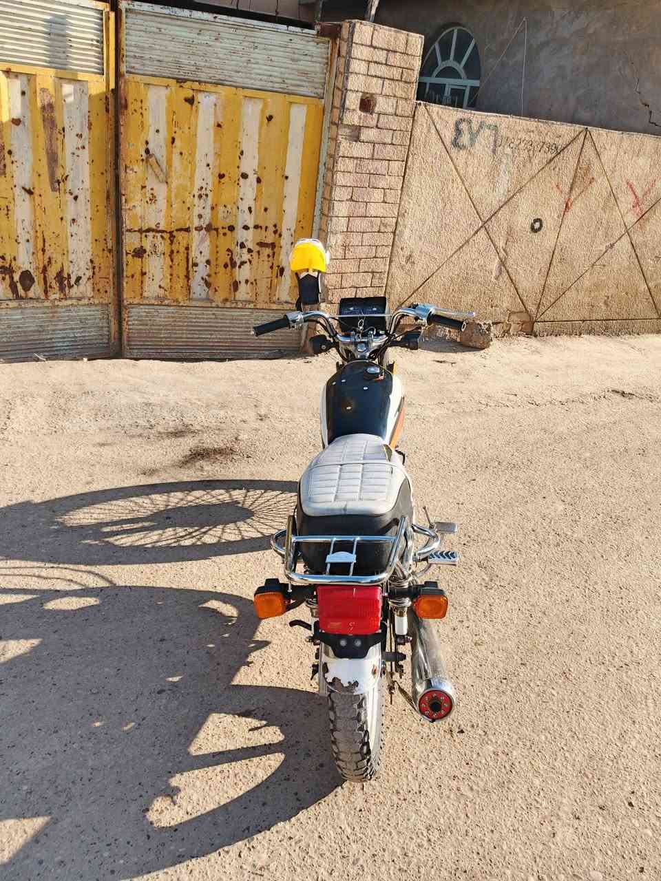 سلام عليكم ورحمه الله وبركاته ماطور للبيع موديل 2021مدفوع كمرك وأوراق المطور الجديد رايدله بس ويل وره بس الباقي كله مناقص برغي السعر 550وبيه مجال للطبيين رقم الهاتف ***********مكان صلاح الدين قضاء الدجيل
