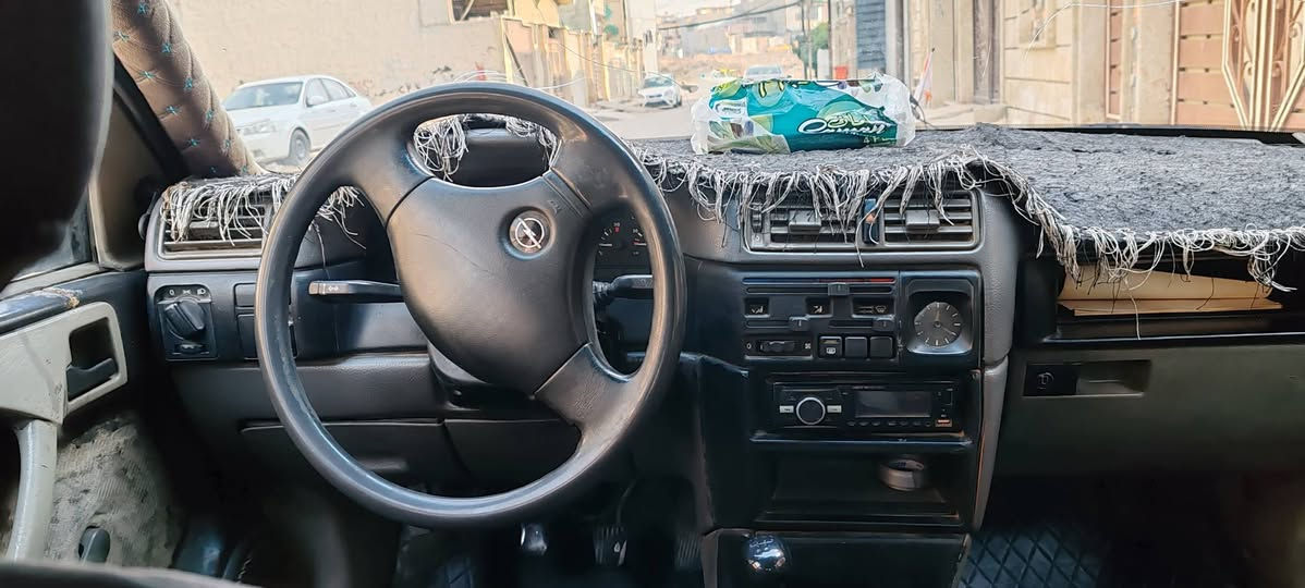 السلام عليكم
اوبل صالون حجم 18

موديل 91

سنوية عضم لغاية 2029 بااسمي
كوبون بانزين

محرك وكير شرط

باتري جديد

السعر 36

التواصل ***********
