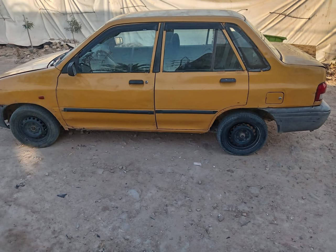 سايبا موديل 12رقم احمر سياره نضيفه كير محرك مكفولات حداديه باتري سياره مال كاسب الشراي يتصل السعر 8ورقات مكاني النجف ***********
