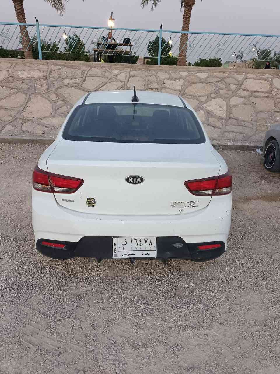 #بيع_مستعجل
#السعر 110
السلام عليكم
كيا ريو 2018 
رقم بغداد
محرك 1600 GDI
وارد امريكي
بيها ضربة بالجاملغ مصلح بأمريكا وبيها بارد بالباب وضربة خفيفة بالايت الامامي
كلها موضحة بالصور
تدفئة تبريد شغالات 
سيارة موظفين من البيت للدوام
سيارة نظيفة ما متعوبة
#110_سعر
بيها غرامات 3 اوراق تنزل من سعرها
***********
مكان السيارة نجف
راعيها بغداد يريد مداور
