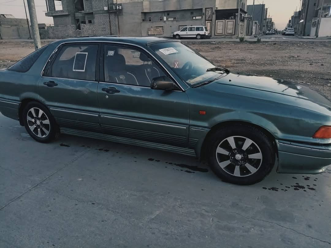 مستبوشي كلانت
كير عادي مكينة كير شرط رقم دولي نينوى شرط الوكالة والتحويل سنوية إلى 2030 كهربائيات كلها شغالة  تايرات جديدة  ويل كب والسعر 30وبيها مجال الرقم ***********
