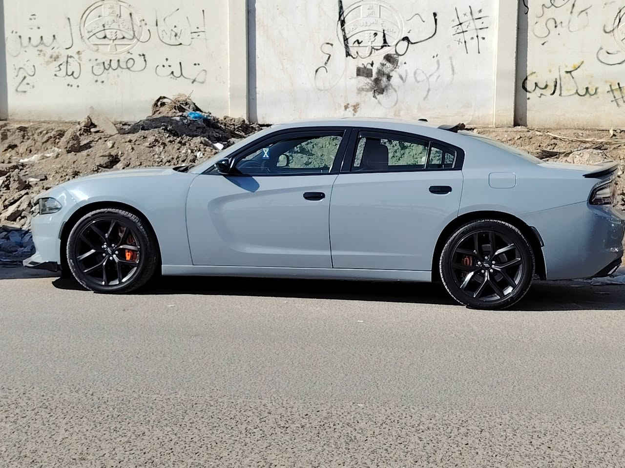 السلام عليكم
جارجر 2022
ماشيه 40 الف
الون سموك

الحادث بل صوره 
سياره جديده
رقم بغداد رقم دولي
بسمي

عنوان الناصرية
رقم ***********
  السعر 255 بيه مجال الطيبين
