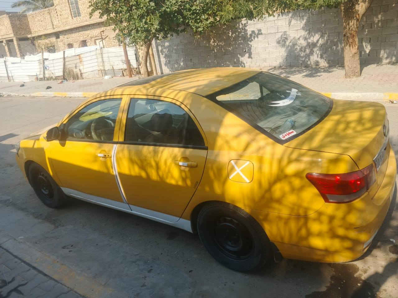 اسلام عليكم بي واي دي جي 3اوتماتيك 13للبيع سياره بيهه خيط تبخير  تبريد تدفئه شغالات   هزه جديده جامه جديده هيئه وغرامات مصفره سياره بدون ضربه دواخل نظيفه سعر45  وبيه محال حگ جيه المكان لحسينيه ***********
