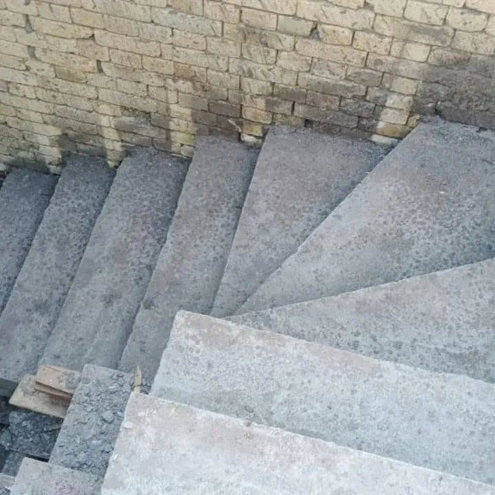 يعلن ابو للمقاولات العامه والتصاميم الهندسيه عن عرض بناء المنازل تسليم مفتاح هيكل بانسب الاسعار في البصره للتواصل على الرقم التالي *********** واهلان واسهلام بالجميع
