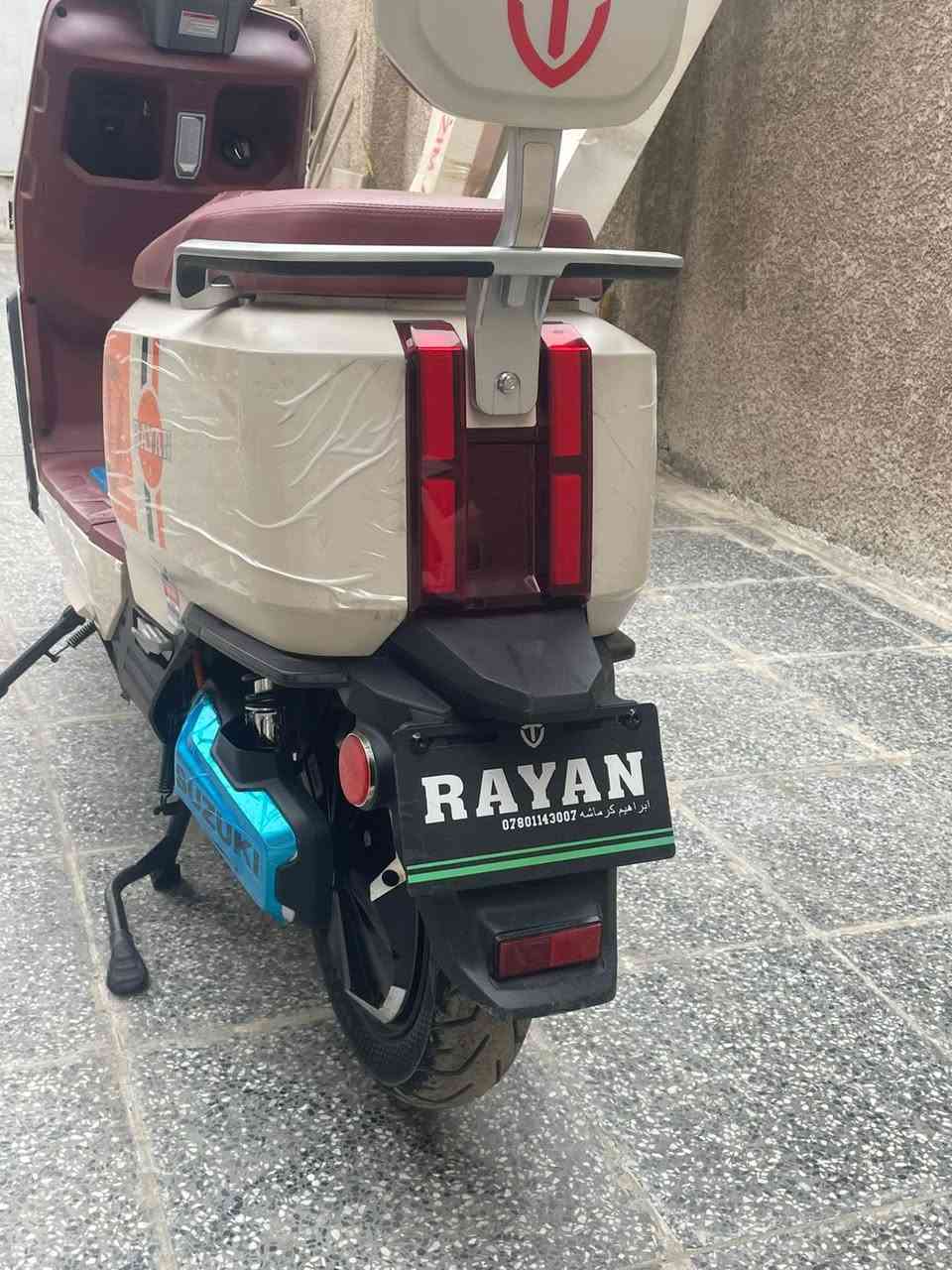 السلام عليكم دراجه شحن ريان وحش الكون vlp دراجه حلوه وجديده تجي 6 بطاريات مسطره شحنه الوحده تمشي 70 كيلو  دراجه شخط مابيه بعده بل ليلون تجي بصمه وسويج عالي ناصي رماش  مثبت سرعه دراجه ماشيه 150 كيلو سرعته حقيقي 75 إمكاني بغداد السعر 975  وبيه مجال اللا تصال ***********
