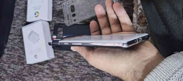 السلام عليكم 
بكسل 7برو
نسخة عالمية بريطانية
مامفتوح

نضافتة97بالمية
128گيگا
وبا 3غلاف +شاحن گوگل+كيبل+درع شاشه+درع كاميرا
٤٠٠الف الف
شراي يراسل لو يتصل *********** كركوك
