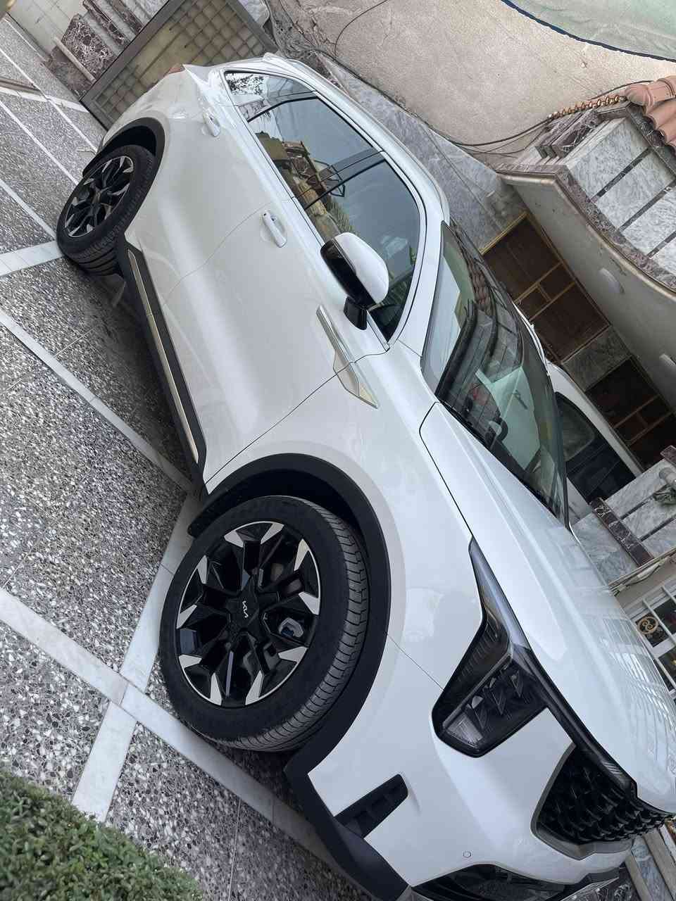 السلام عليكم كيا سورنتو موديل 2025 ماشية 350 كم مكفوله كفاله عامه مكان بغداد البلديات رقم *********** السعر 345$ قفل
