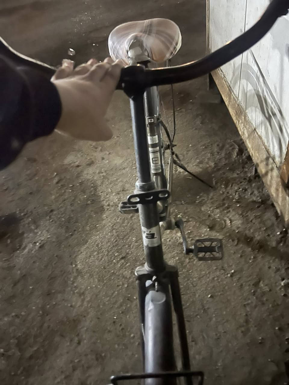 ياباني للبيع 75 بي مجال***********
