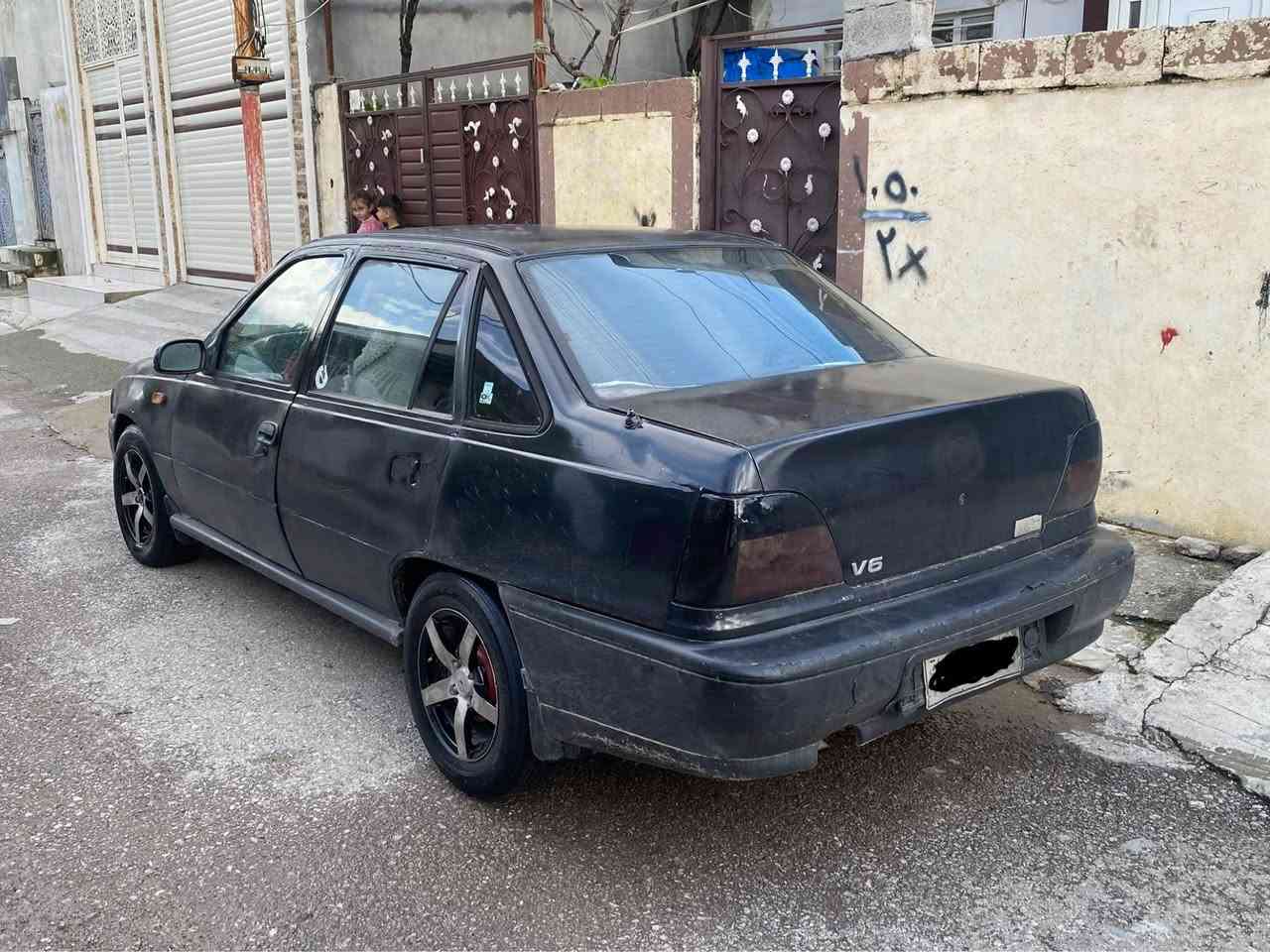 داوي سيلؤ بؤفرؤشتن مؤديل ٩٦ ئارم پلاستيك سليماني به شه رتي ئه وه لياتو موسو براوه مه كينه ١٦ فه ل به خاخ گير عادي گيرومه كينه به شه رت ته قه و ره قه ي به شه رت كاره باي كامل مه زبوت گه رمي لايت فلچه هه موو گياني ئيشه كات ده عمو ليدراوي نيه چوارتايه ويلي جواني له ژيره رزيوي نيه سه ياره يه كي پاكو جوانه به نزين زور كه مه خوات سعري ١٧ گه لاو كه مئ معامه له ژماره.*********** دخان, السليمانية
