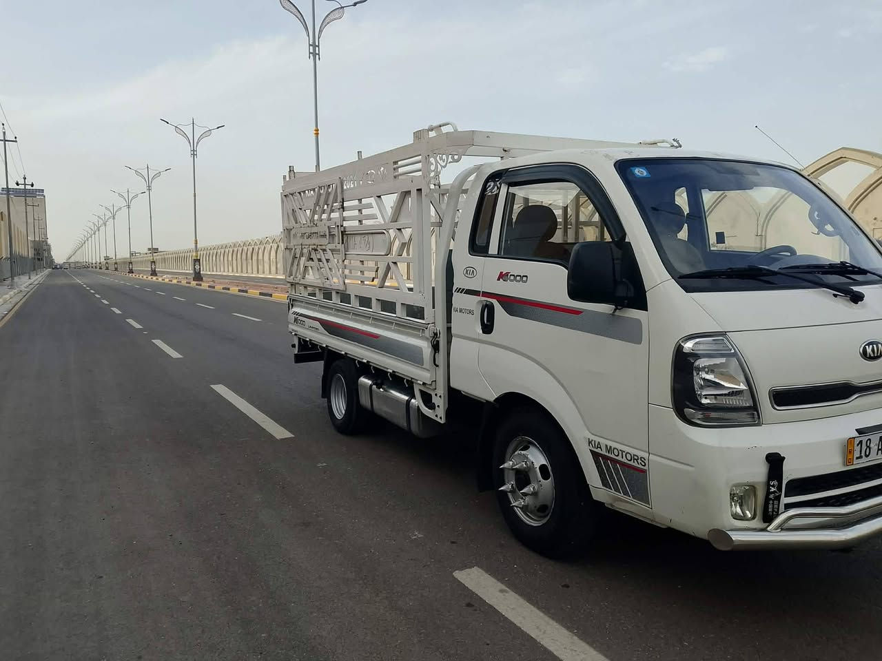 اسلام عليكم كيه فحل للبيع موديل 2021 رقم  بابل  السيارة جديده محور تاير خلفي ماشيه 150 تبريد مكينه جديده سدر تخم تاير بيها بنيد مبدل بدون دواخل مكان السيارة كربلاء المقدسة السعر 150 للستفسار ***********
