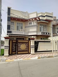 حي العسكري • ٦ غرف نوم • ٢٠٠م