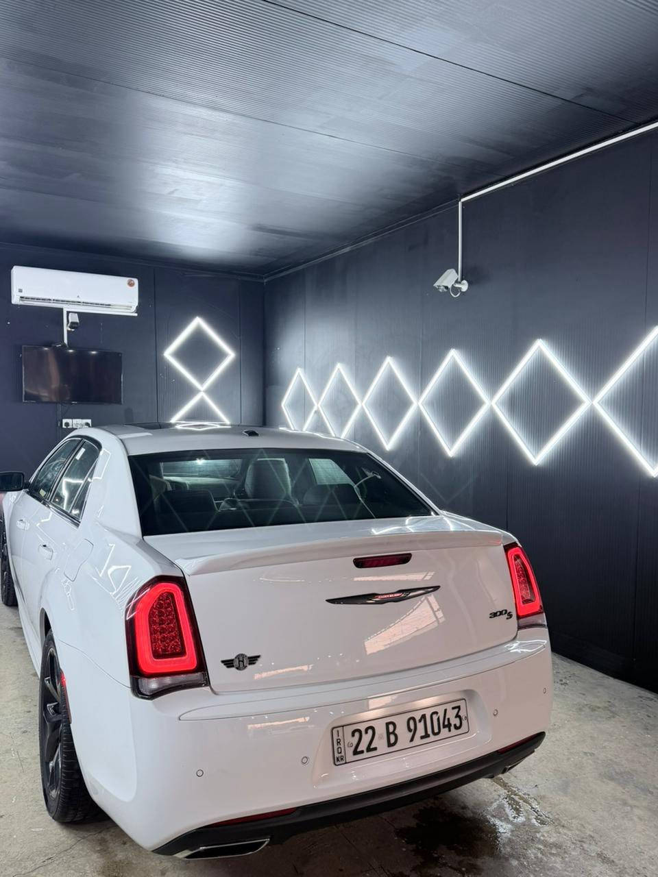 سلام عليكم
للبيع 

اوباما s300/هارلم وكاله

موديل 2023

كلين تايتل

بانوراما

بصمه ابواب

شاشه كار بلي 

كشنات حفر جلد s

دمام خلفي 

فول مواصفات

ماشيه ٢٤

السعر ٣٨٠ بيها مجال  

عنوان  كركوك 

الرقم اربيل

سنويه وهزة جديد
 الرقم *********** واتساب _اتصال
