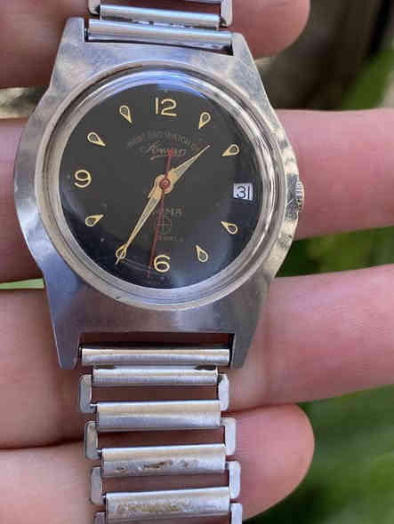 السلام عليكم 
ويست اند 
سويسري اصلي 
اتوماتيك 
تصب تكويك 
بلاديات بالكامل 
تعمل بكفاءة عالية 
ستانلس ستيل بالكامل
مقاومة للماء
البيع جملة ومفرد وبأسعار مناسبة 
الاسعار مباشرة  عالخاص 
يوجد توصيل لجميع المحافظات 
***********
