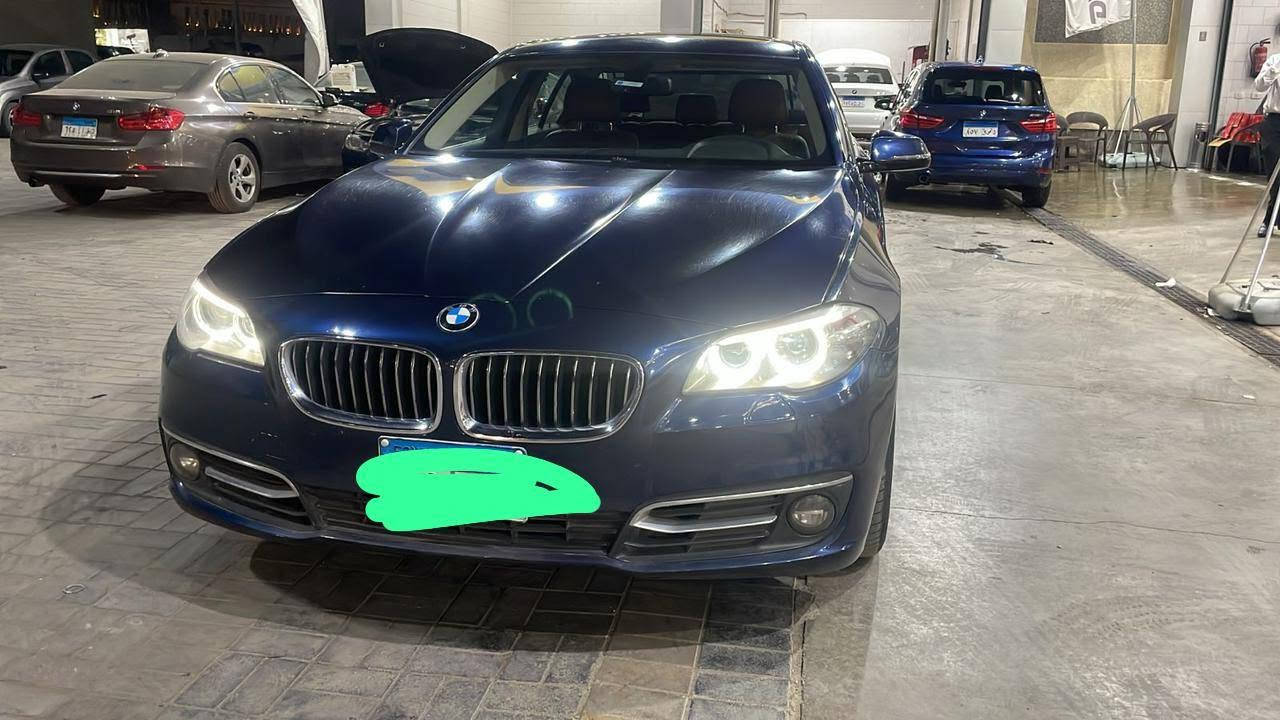 🚗 BMW 520i Luxury 2017 🚗

✅ فئة Luxury
✅ موديل 2017
✅ عداد 140,000 كم
✅ الحالة العامة Very Good
✅ فبريكا بالكامل
✅ ستوك بالكامل
✅ جميع الصيانات منتظمة بمراكز الصيانة
✅ كاوتش جديد

⚙️ المواصفات:
✔️ محرك 2000 CC
✔️ 4 سلندر

📝 ملاحظات:
• يوجد بعض الخدوش البسيطة بالأكصدامات.

📍 المرور: القاهرة الجديدة
📄 الرخصة سارية حتى 31/10/2026

📍 المعاينة: التجمع

سيارة محافظة على حالتها الأصلية بالكامل، فبريكا، ستوك بالكامل، وصياناتها منتظمة، وجاهزة للمعاينة والفحص.

📞 للاستفسار أو حجز معاينة: تواصل واتساب 01140657633


**إذا كنت صاحب هذا الإعلان وتريد حذفه لأي سبب، رجاءا أرسل رسالة إلى الدعم الفني**