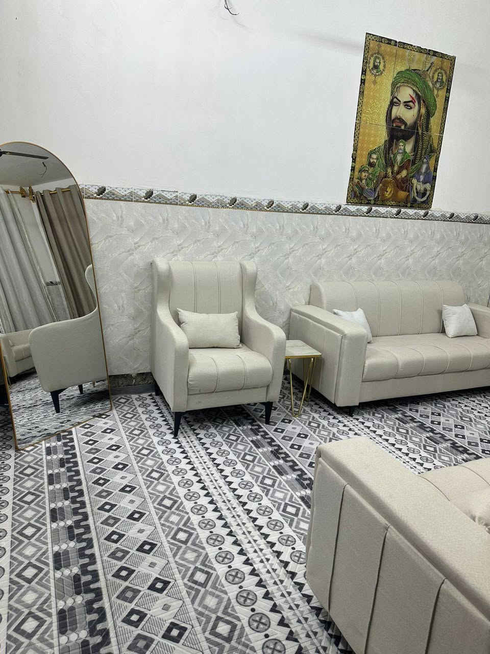 دار للبيع مساحة 125م زراعي مكون من استقبال وصالة ومطبخ وغرفة طابق واحد نقوصه فقط كاشي والبيت بناء حديث
الموقع حي السفير
للاستفسار ***********
