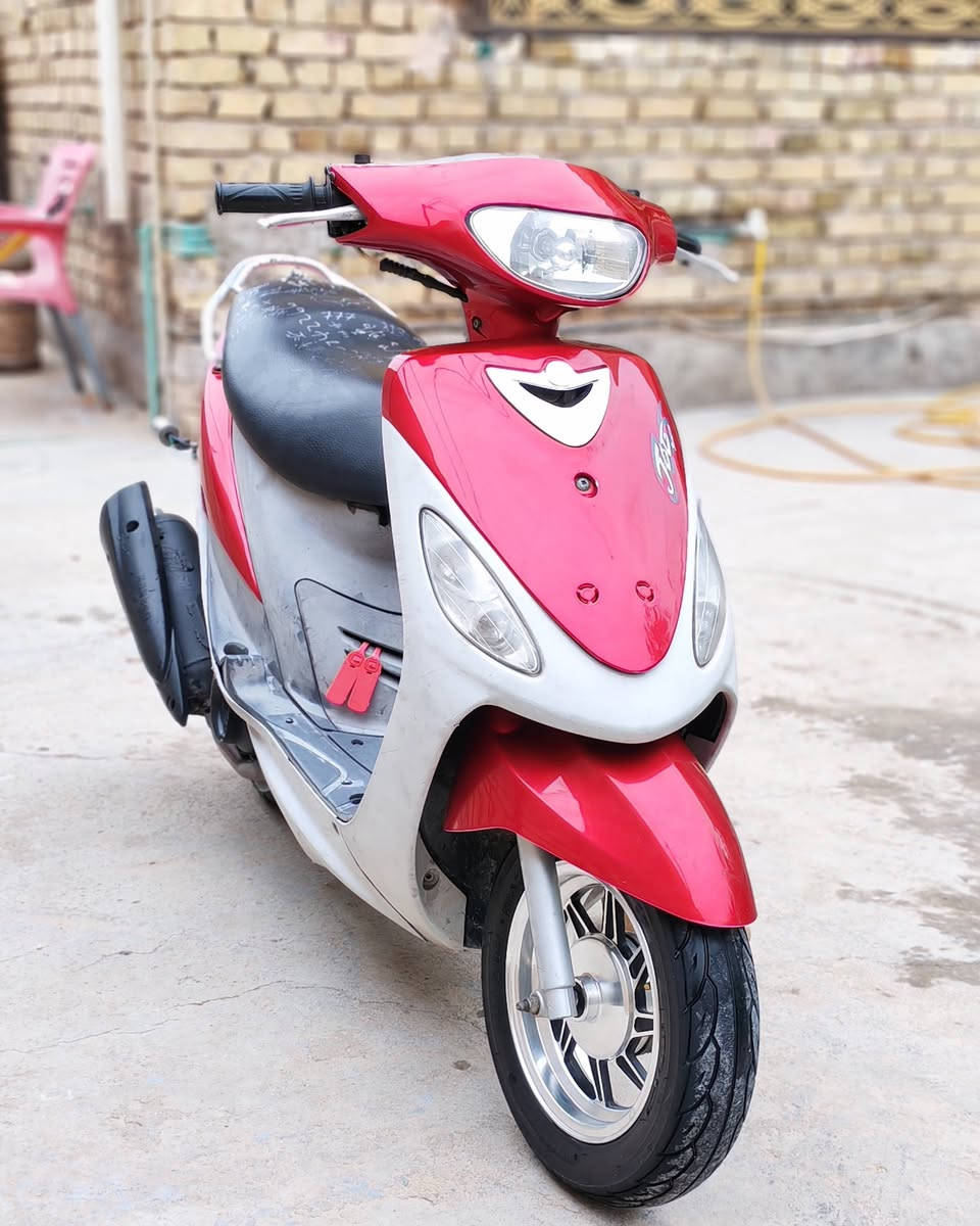 سلام عليكم دراجه ماكس منغولي دراجه خير من الله ما توكفك لو وين ما جان دراجه مكفوله كفاله عامه شكو شي بيه تجاري ال اصلي موجود وتختار شنو تريد اصلي لو تجاري دراجه بيه نقوصات بصيطه كلش ال كشن بي شويه شك وما يأثر وجامه بگ لايت خلفي سعره بصيط كلش وسلف عوزه بارد فقد دراجه ما مفتوح للتواص ول استفسار هاذه رقمي *********** مكان دراجه طوريج رجيبه
