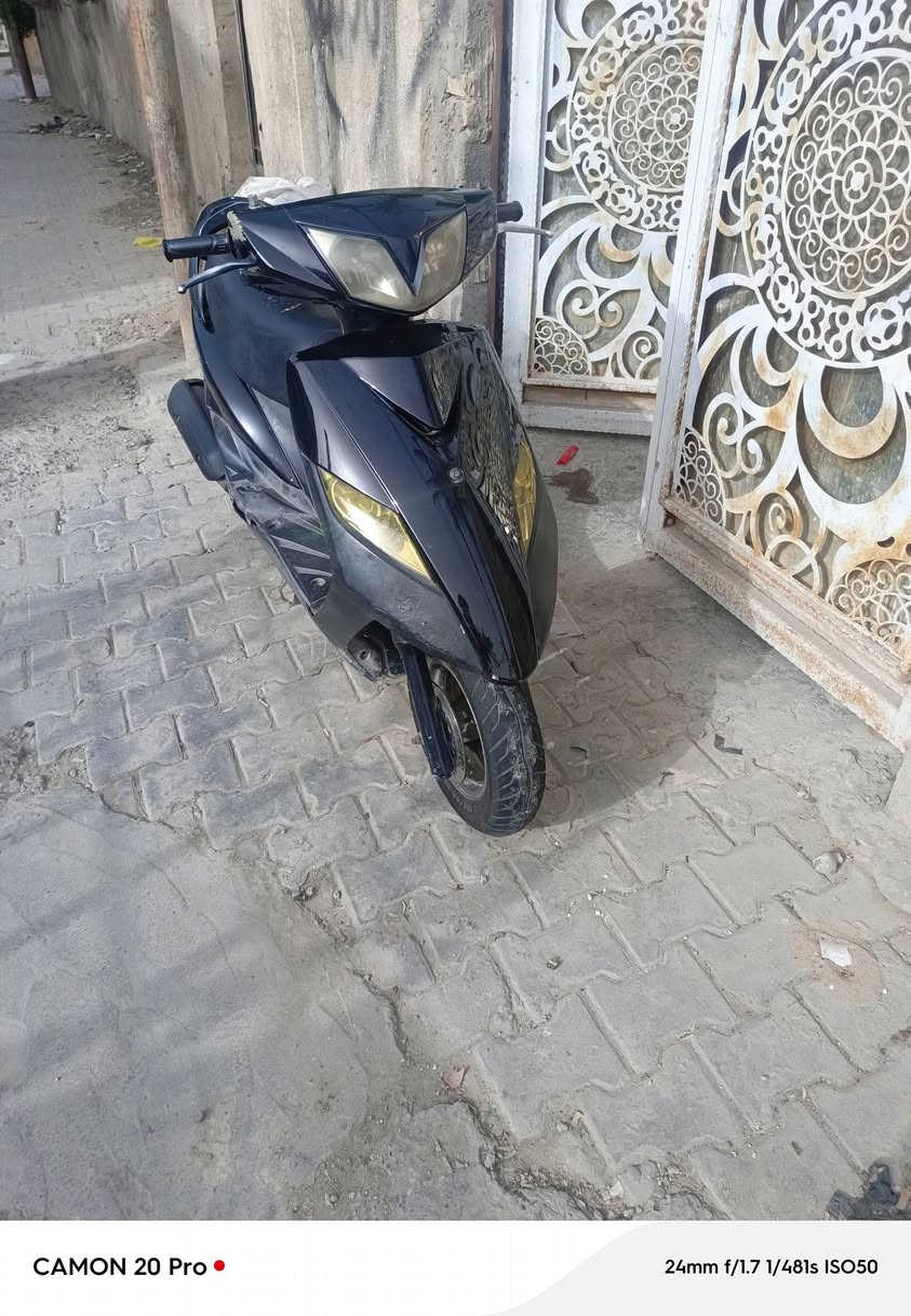 سلام عليكم دراجة ثعلب 140 للبيع او مراوس دراجة كاملة من كلشي دراجة مكينة رمبة كفرات حلوة  تجي شوف مكينة خرسة تيرات جدد دبلات اصلية سعر 475  جمعت 350 لا طب الي المكان دورة هاذة رقمي *********** وبي  وتساب
