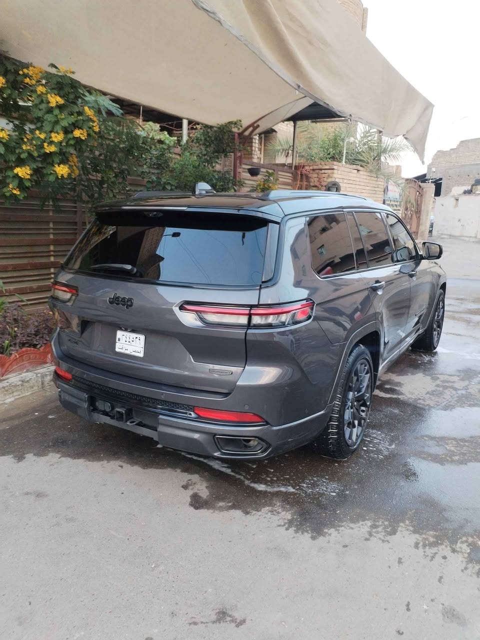 سلام عليكم جيب للبيع او مراوس حسب القناعة موديل 2023 حادثها جاملغ اوبنيد بدون داخل  فول السياره كل نقص مابيها 1 /1 مواصفات بدون رقم فحص مؤقت
سعر 28500 مكان بغداد حي العامل رقمي *********** Colombo, Sri Lanka
