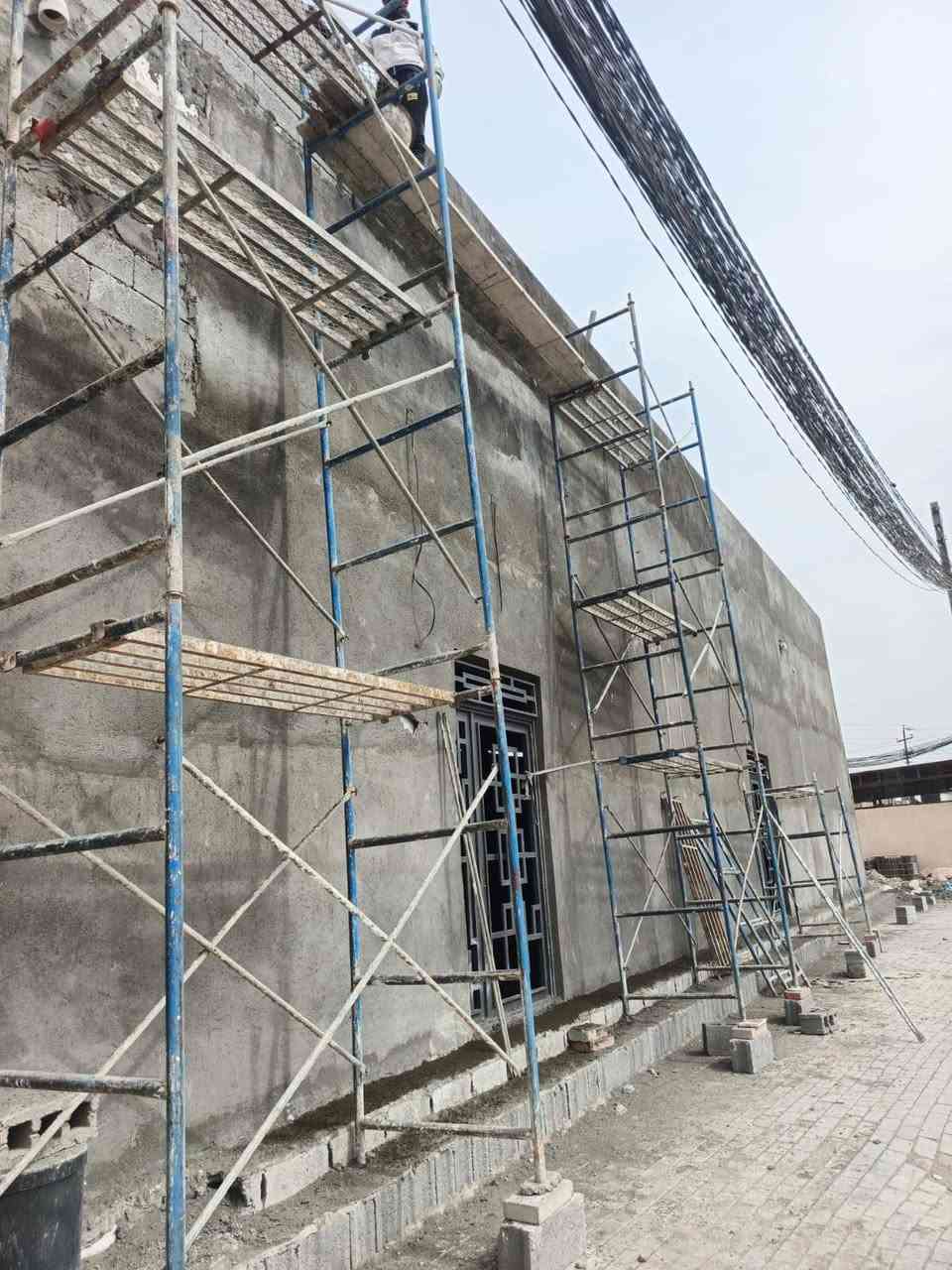 ***********  ***********.  خلفه متفرغ واسعار حلوه وعندي کادر
