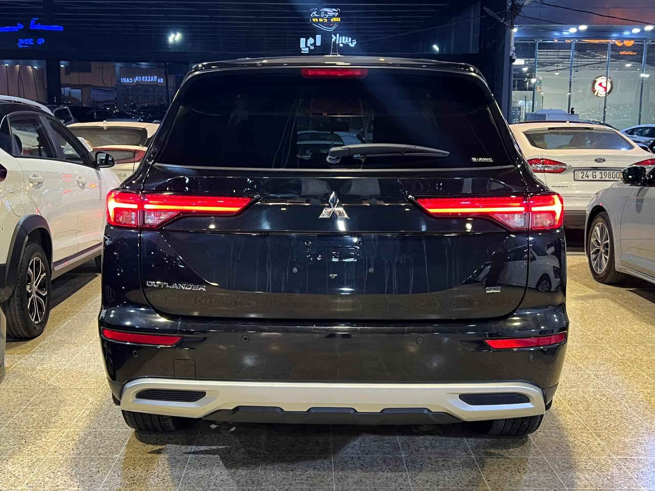 ⁨	عربى/کوردی
ميتسوبيشي
اوتلاندر, SE, 2024
عدد الأميال : 21,000 ميل
ضرر: قطعة واحدة
سلندر: 4 سلندر
محرک: 2.5
السعر / اتصل بنا
الكاميرا الخلفية - مستشعر وقوف - تدفئة المقاعد - مثبت السرعة - نوافذ كهربائية - شاشة - مقاعد كهربائية - المصابيح الأمامية ليد - لوحة قيادة رقمية - 4x4 - رادار - كشافات ضباب - فرامل الوقوف الإلكتروني - وضع القيادة
***
میتسوبیشی
ئاوتلاندەر, SE, 2024
ماوەی ڕۆیشتن : 21,000 ميل
بۆیاغ: 1 پارچە
پستۆن: 4 پستۆن
بزوێنەر: 2.5
 نرخ / پەیوەندی بکە
کامێرای دواوە - حەساس - گەرمکەرەوەی کوشن - دیاریکرنی خێرایی - جام کارەبایی - شاشە - کورسی کارەبایی - لایتی پێشەوەی لید - شاشەی داشبۆرد - 4x4 - ڕادار - بلاجکتۆر - برێکی وەستانی ئەلیکترۆنی - شێوازی لێخوڕین

Rear Camera - Parking Sensor - Seat Heating - Cruise Control - Power Windows - Screen - Electric Seats - LED Headlights - Digital Cockpit - 4x4 - Radar - Fog Lamp - Electronic Parking Brake - Drive Mode

0750 489 8729
0750 311 9925
0775 888 5388⁩
