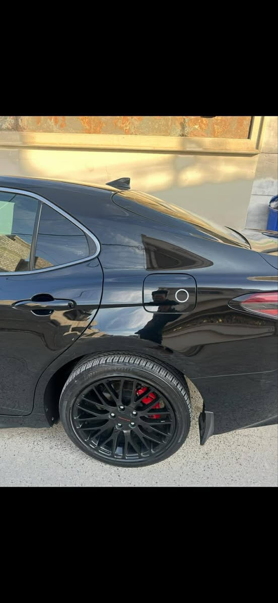 كامري للبيع فقط 🫡🙂‍↔️
موديل ٢٠٢٢ se بلاك توب ✅
رقم نينوى شرعي موجود تحويل وكاله 
امريكي ضررها موضح بل صور جاملغ و بوند ✅
محرك كير سياره كلها شرط مصروف عليها 😌
كاربون بانزين بيها 🖐️
مكلف بل نشر شراي اقرا التفاصيل وخابر صاحبها 
السعر المطلوب 160 وبيها مجال قليل

رقم ***********
