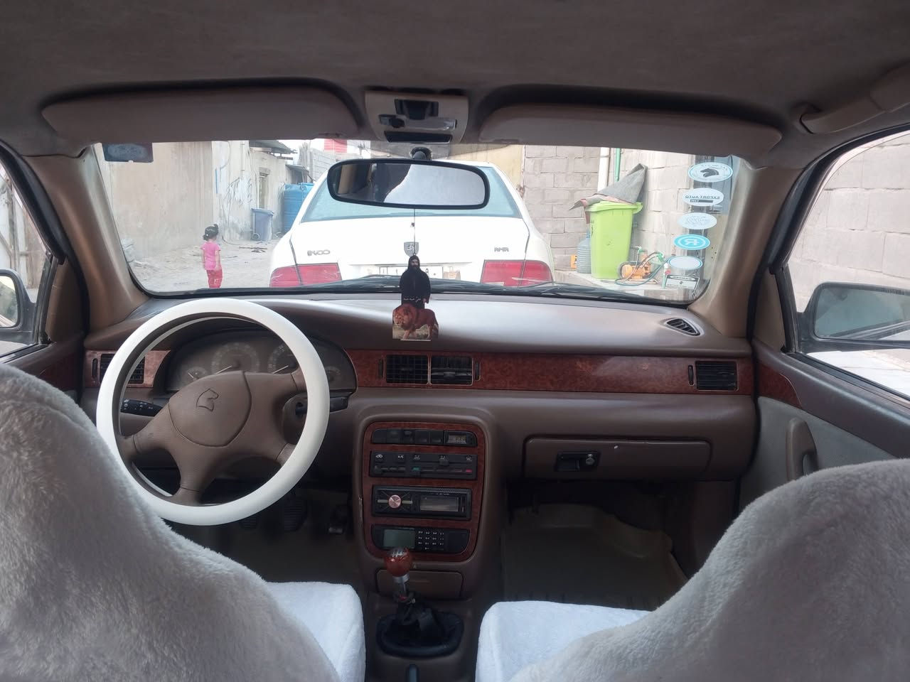 سلام عليكم سياره سمند خصوصي سياره كامله كير محرك تبريد كهربائيات باتري جديد كلشي بيه جديد سياره مال بيت فقط مو تكسي ما متعوبه مصبوغه جماليه فقط مبدل بيه مدكر بي خسفه وبدلته سنويه ل28 راعيه بنجف موجود رقم نكليزي وليد شاب سياره جاهزه حليوه والله 45 وبخدمت الشراي رقمي*********** مكاني بصره زبير
