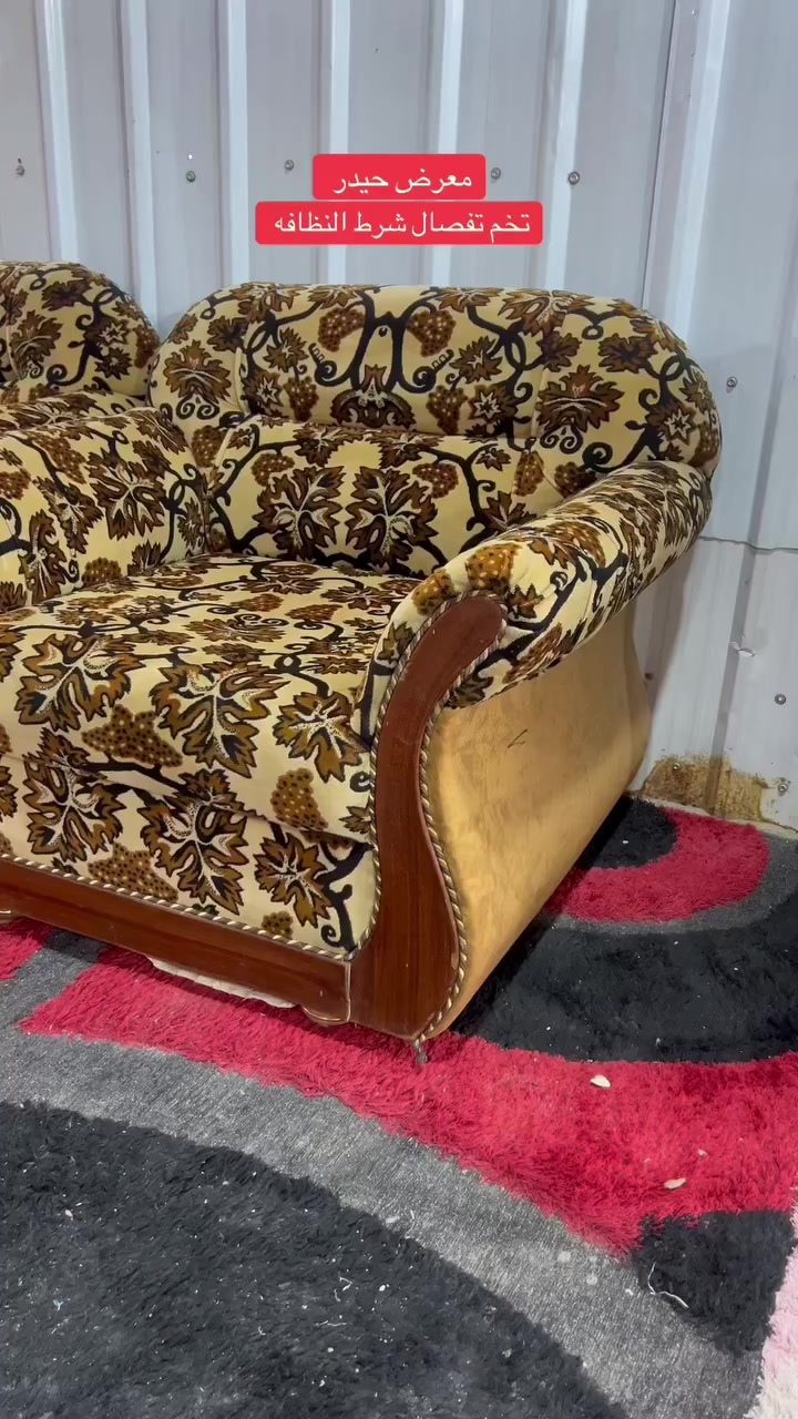 يالله 
تخم ٦ قطع ١٠ نفر شرط النظافه قوي متانه 

العنوان الخضر وعندي توصيل 
استفسار اكثر مراسله الصفحه 
*********** واتس
