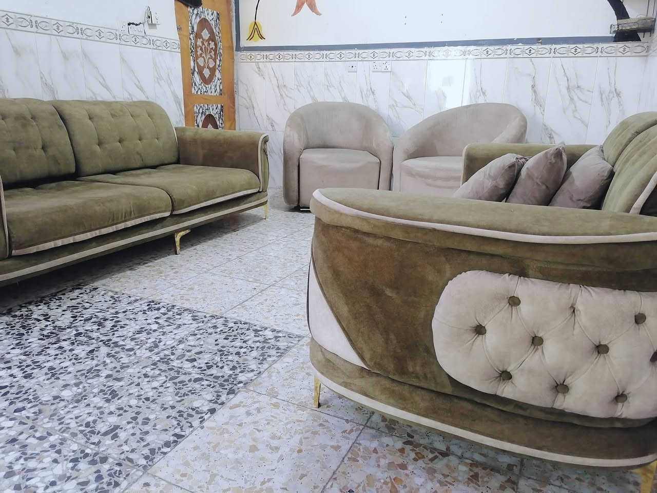 تخم تركي نضام سرير ومخزن اسفنج طبي كلش نضيف
***********
بغداد
