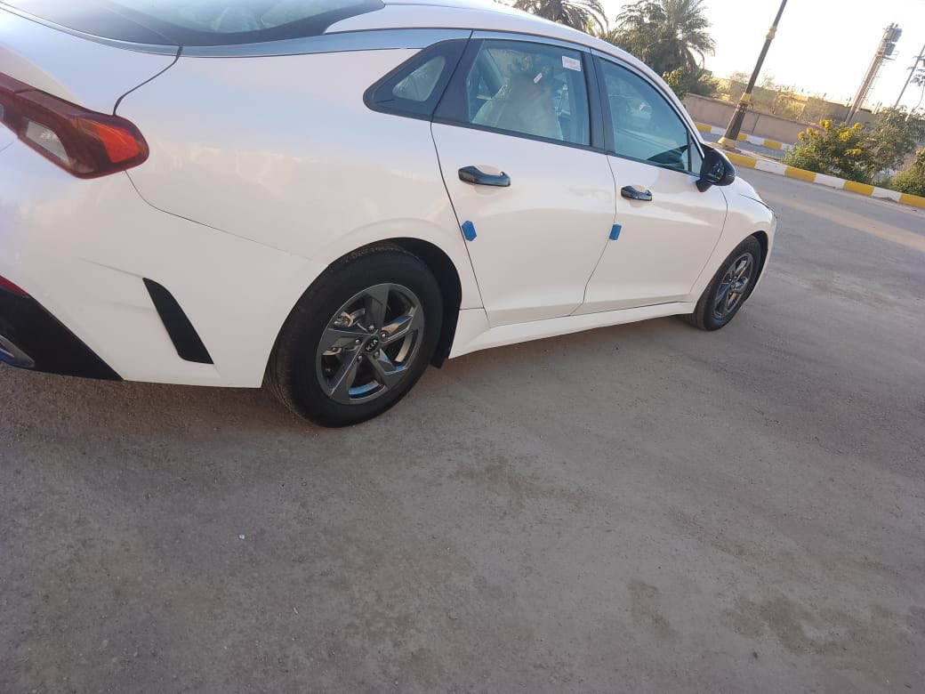 سلام عليكم كي فايف 2021
أمريكي محرك 1600تيربو جديد
مواصفات 
شاشه كامرة
بصمه تشغيل 
أربع أنظمة قيادة 
كير محرك كفالة
السيارة حادثه جاملغ و الباب 
السعر 135وبيه مجال
استفسار الهاتف:***********
مكلف بل نشر
