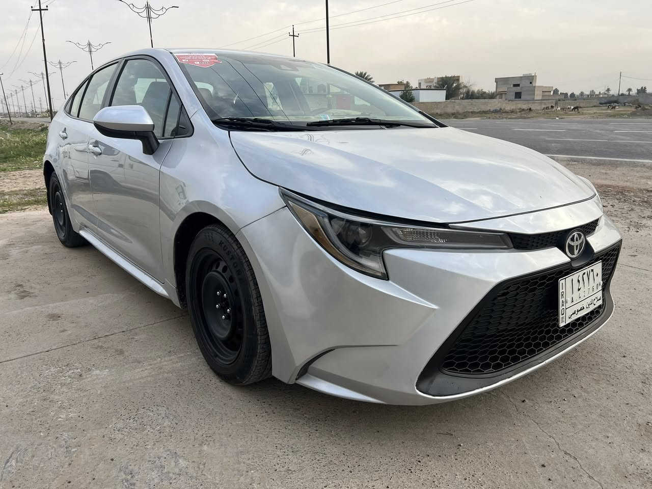 السلام عليكم ورحمة الله 
للبيع نقداً فقط 
تيوتا كورلا 
موديل 2022 
معوقين 
بيها صبغ جاملغ وبنيد 
وبالشحن بيها قمارة وجنطة 
دواخل سليمة
ماشية 70 الف ميل 
محرك كير شرط 
مكانها صلاح الدين / العلم 
السعر 122 قابل للتفاوض 
***********
***********
