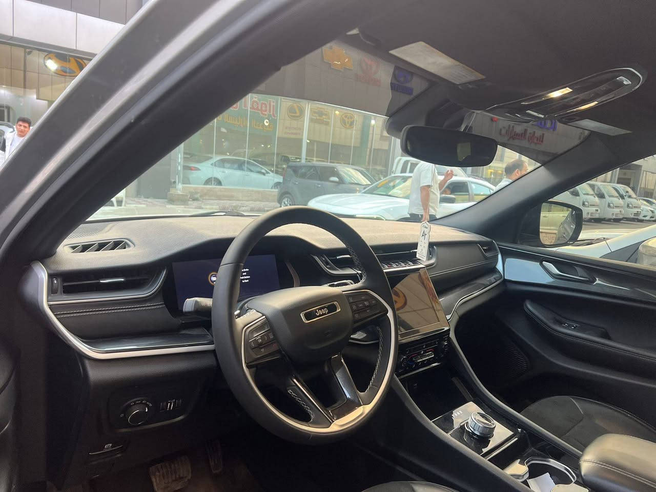 🚗🔥 للبيع — جيب جراند شيروكي بلاك توب 2023 🔥🚗

🔹 الموديل: 2023
🔹 النوع: Jeep Grand Cherokee Black Top
🔹 اللون: سلفر  (Black Top)
🔹 الحالة: تبديل بنيد فقط
🔹 الممشى: (يُذكر حسب الاستخدام)
🔹 المحرك: 3600
🔹 المواصفات:
✔️ شاشة كبيرة حديثة
✔️ نظام ملاحة (GPS)
✔️ كاميرا خلفية + حساسات + جنطة كهربائيه 
✔️ مقاعد جلد + مخمل  هيترات 7 راكب VIP
✔️ نظام صوتي عالي الجودة
✔️ تشغيل بصمة
✔️ رادار امامي + رادار جانبي 

🚘 السيارة نظيفة جداً بدون رقم ، تترقم جميع المحافظات 

💰 السعر: ( 260 ورقة ) و بي مجال 
📍 الموقع: ( الحلة )

📞 للتواصل والاستفسار: ( ***********)
