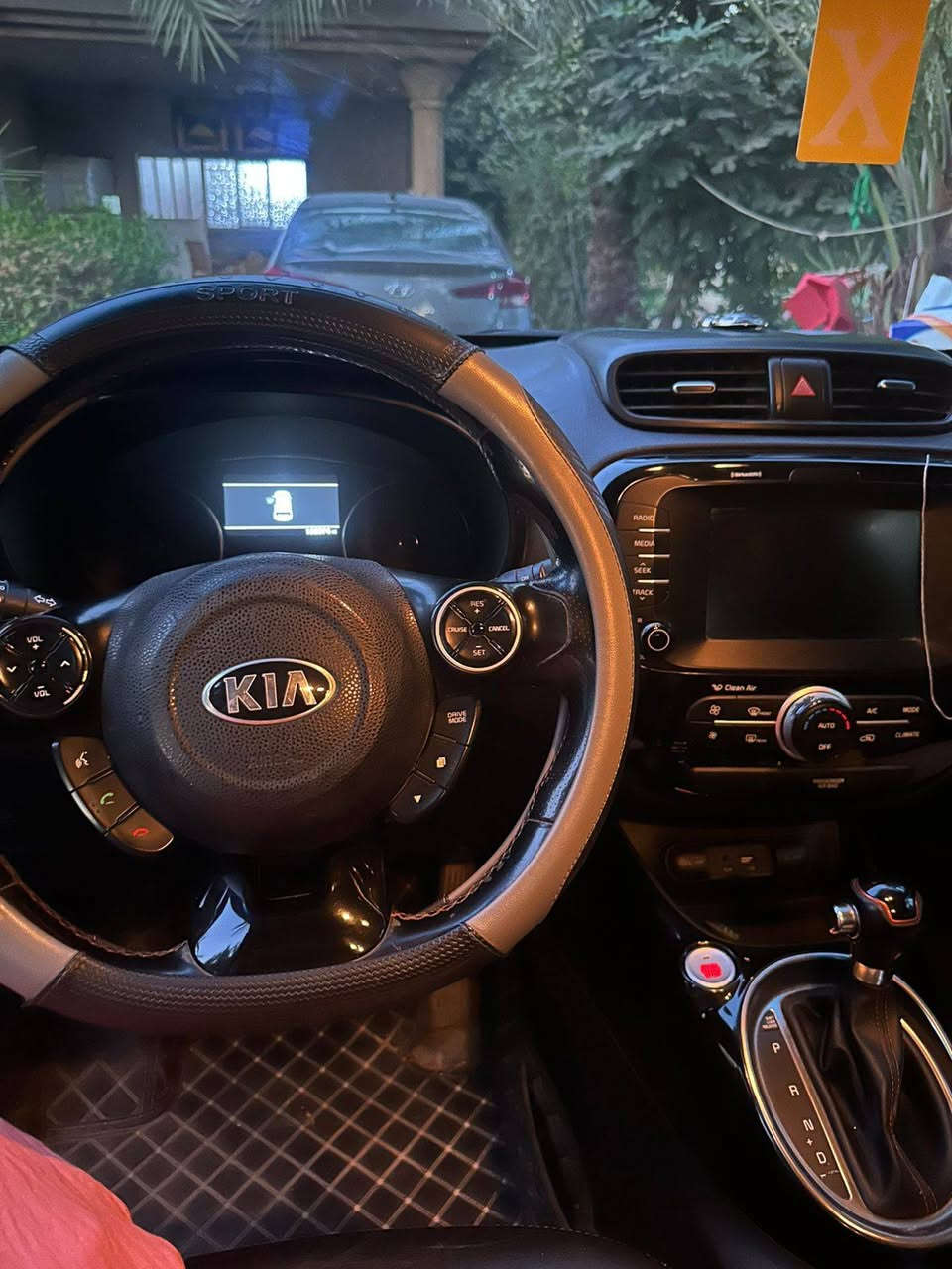 تحكم استيرن جهتين
أشاره بالمري
انضمت قياده سبورت
شاشه  كامره
تدفئه
كشنات جلد
موديل ٢٠١٧
تايرت نضيفه
صدر نضيف 
محرك 1600 تيربو
تبريد عاطل
محرك مجفت تجفيت كامل جديد
 السعر 105وبيهة مجال  
الدورة الجماعية
***********
السعر 105وبيهة مجال
