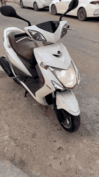 سلام عليكم للبيع سكنس لد ياباني قبق نفخ ستان حساس 
دراجه جديده داخل جوزي ماشيه 38 الف السعر 12 و بيه
مجال بسيط رقمي ***********
