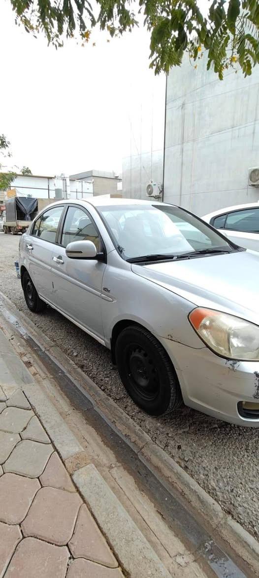 للبيع اكسنت ٢٠١١ خدمات كندي بيها تعديلات بارد بدون تبديل  هزه جديده بس سنويه صاقطة صار شهر تقريبا *********** كركوك, العراق
