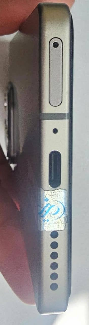 📱 للبيع جهاز نضيف جدا  🔥
✨ **Infinix NOTE 50 Pro** ✨

حالة: مستعمل نضيف جدا شخط مابي (علبة + ملحقات كاملة) 📦

🔹 المواصفات:

• شاشة كبيرة بدقة عالية

• أداء قوي مناسب للألعاب والتطبيقات

• كاميرا عالية الجودة 📸

• بطارية قوية تدوم لفترة طويلة 🔋

• شحن سريع 90W + شحن لاسلكي 30W ⚡

• تصميم أنيق وعصري

. تسجيل مكالمات 

. يدعم ذكاء الاصطناعي 

٠ دبل سيم كارت 

٠ نضافة 100%

٠ وبعد هواي مواصفات بي 

💰 السعر: 280 (قابل للتفاوض)

📞 رقم الهاتف: ***********

📍 للتواصل خاص أو اتصال مباشر
