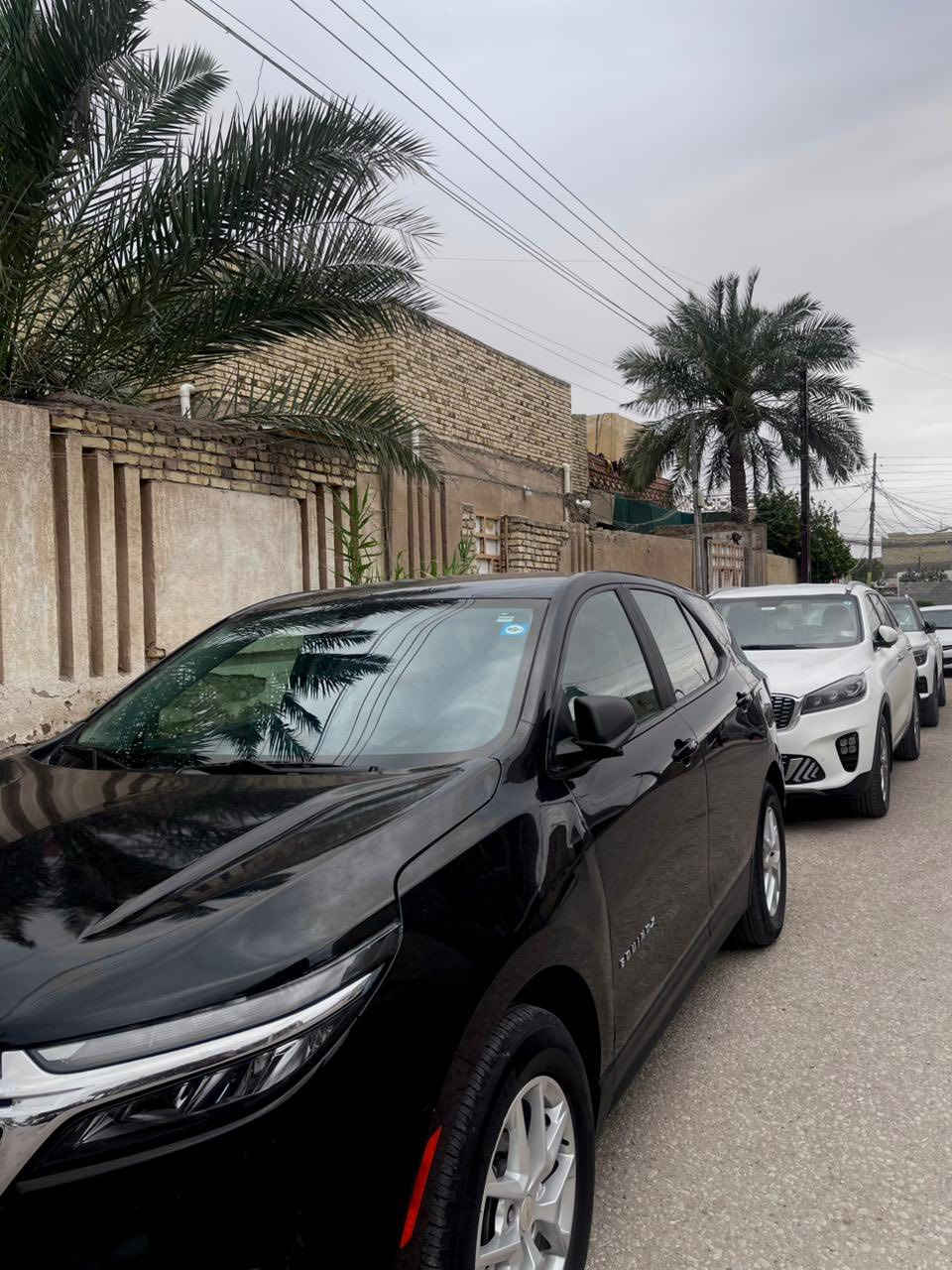 شوفرليت ايكونيكس Ls.     ٢٠٢٣ اللون اسود ملكي رقم ميسان بأسمي سنوية للـ ٢٠٣٠
وارد امريكي حادث خفيف جدا 
المواصفات :

بصمة تشغيل 
شاشة كبيرة لمس تدعم Apple car play
كاميرا خلفية
تحكم مقود 
شفتات ستيرن 
مانع تصادم 
مثبت سرعة
مانع انزلاق 
نظام ECO
منافذ USP متعددة
بصمة للأبواب الامامية فقط 
لايت LED زنون بلادي 
حساسات خلفية + رادار امامي تحذير تصادم 
تبريد قطعتين 
مكينة 1500 تيربو 
دفع ثنائي 
كشن السائق كهرباء إضافة إلى الجام Auto

ماشيه 68 الف mi 

السعر : 173 و بيها مجال 

العنوان : ميسان 

الرقم : ***********
