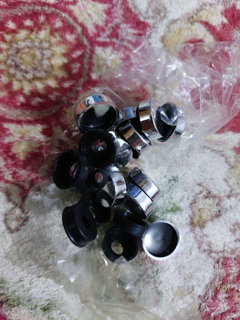 شلعه تقريبا ٥٠ قطع او اكثر @إشارة حتلو تبادل باي شي


**إذا كنت صاحب هذا الإعلان وتريد حذفه لأي سبب، رجاءا أرسل رسالة إلى الدعم الفني**