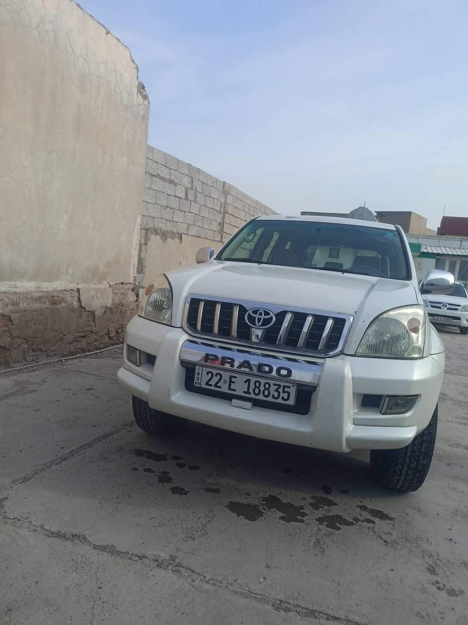 پرادؤ 
2008 
بدون سبخ بدون حادس 📦🔒
فول مواسةفات 
محرك غازو بنزين 
بي بتاق بنزين 
***********
