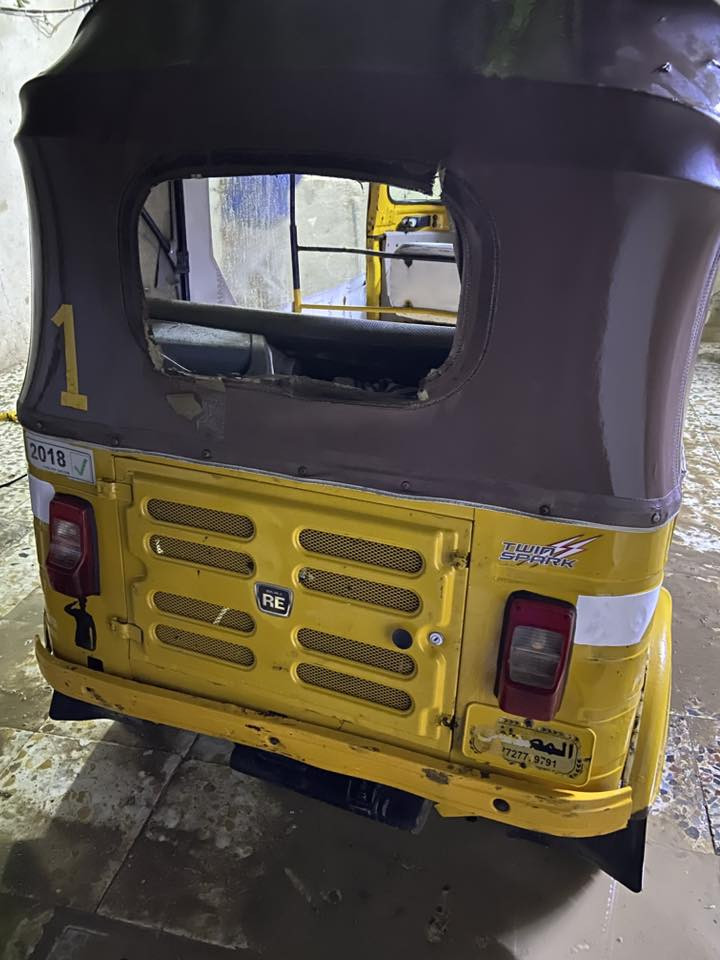 السلام عليكم تكتك 18 اوراق كاملة 7 اوراق     السعر 3800 مكان بغداد  ***********
