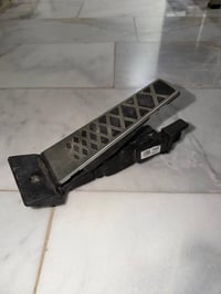 قطع غيار جنزز gv70 موديل 23 هذا رقمي 07818617517