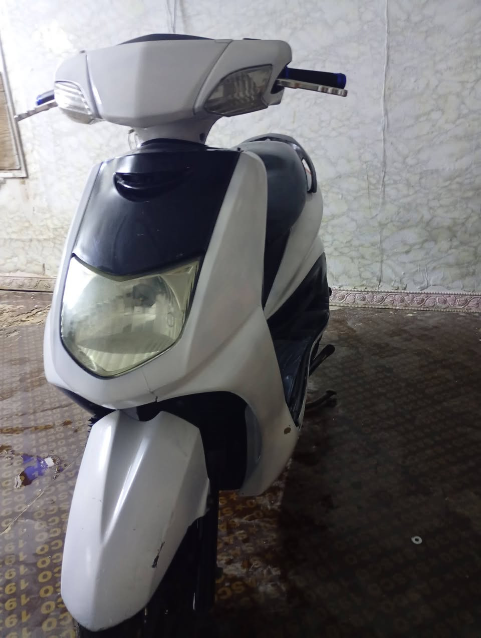 سلام عليكم شعندك مراوس نزل مكاني مسيب رقم ***********
