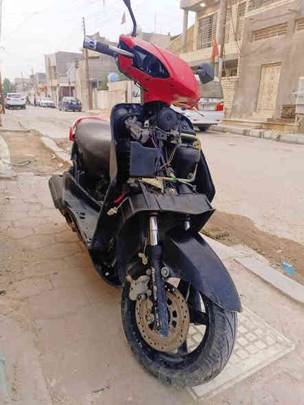 السلام عليكم سكنس نثية 110 ياباني للبيع دراجة شغالة وخير من الله نقصها بس كفرات ماصدة موجودة شغالة سلف وهندر محركها كلش حلو مبدل طابوكة جديدة مال تفسيخ لا دخان ولا اي شي السعر ٣٥٠٠
التواصل على رقم الهاتف مارد على الخاص 
***********
